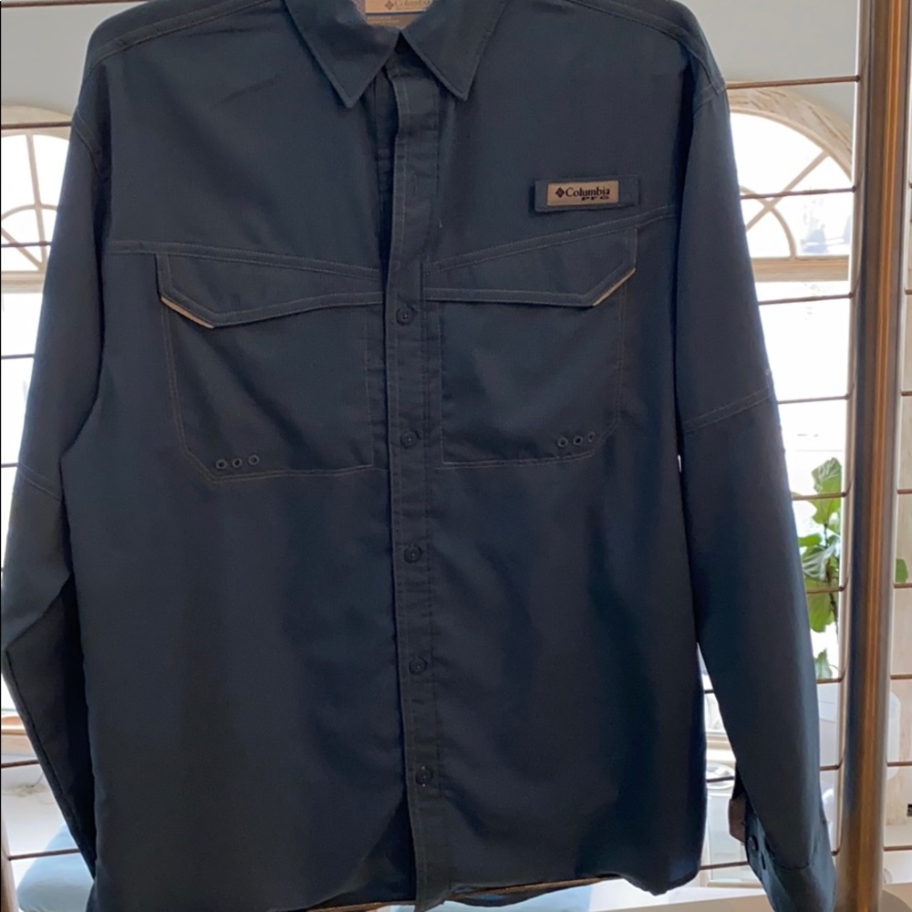 Columbia PFG fishing shirt